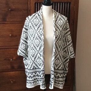 Joie Tosca Black & White Jacquard Cardigan Sz-XS/S